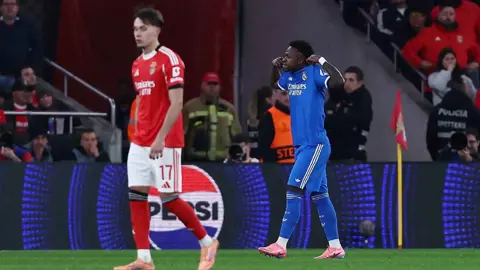 ريال مدريد يتحرك رسميًا في أزمة العنصرية ضد فينيسيوس