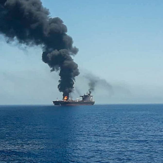 آلاف البحّارة والمسافرين عالقون في الخليج بسبب الحرب وإغلاق مضيق هرمز